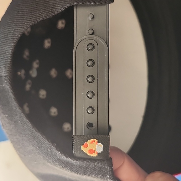 Official Nintendo licensed hat qty 1 - Picture 8 of 8